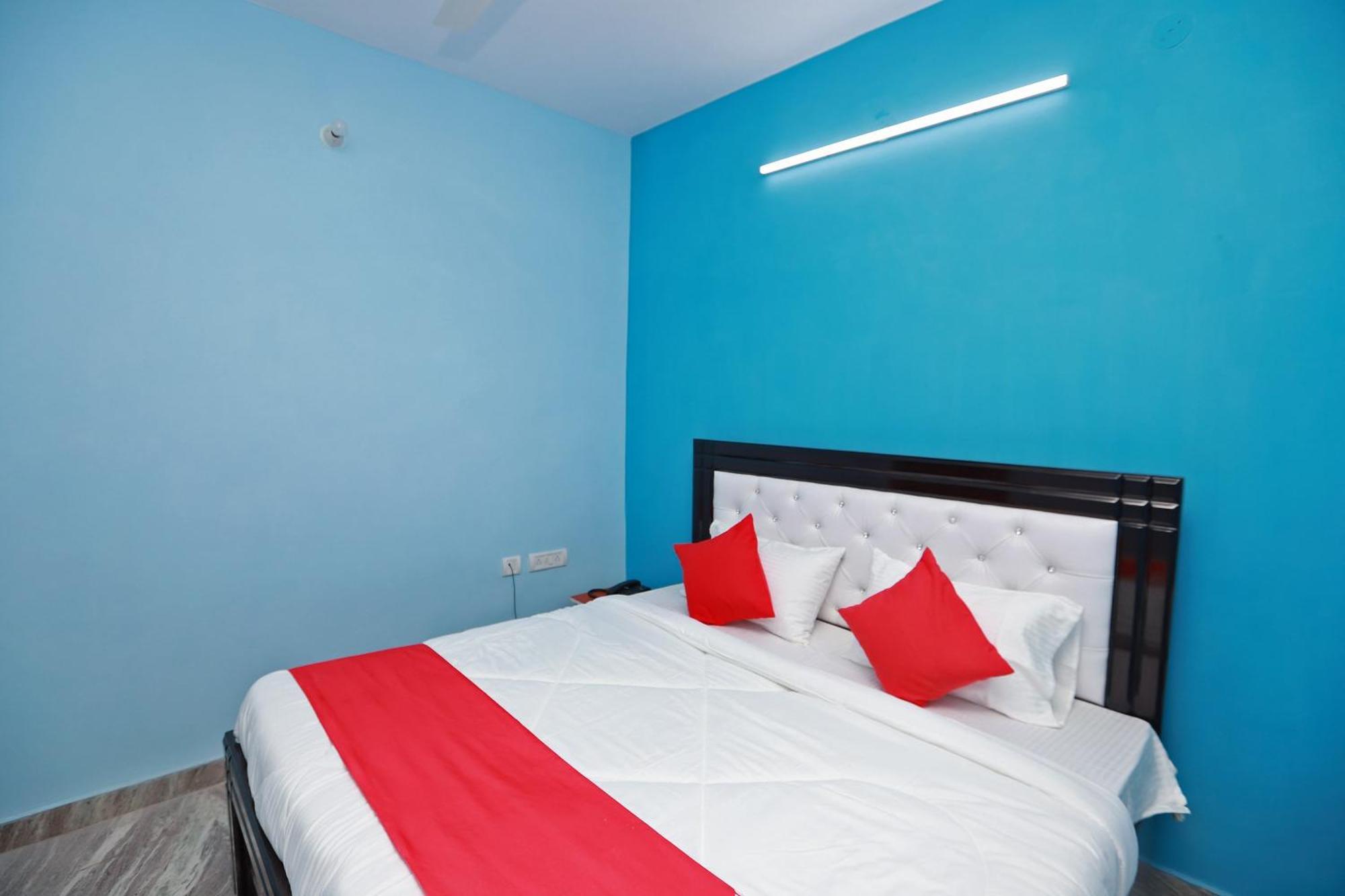 Hotel O Silverline Residency Faridabad Esterno foto