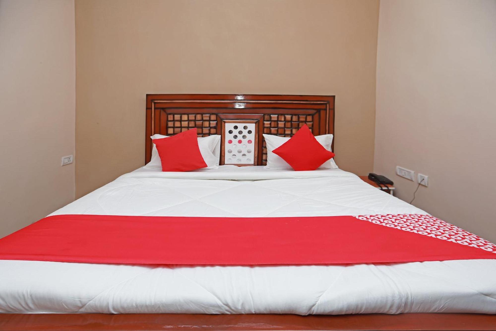 Hotel O Silverline Residency Faridabad Esterno foto