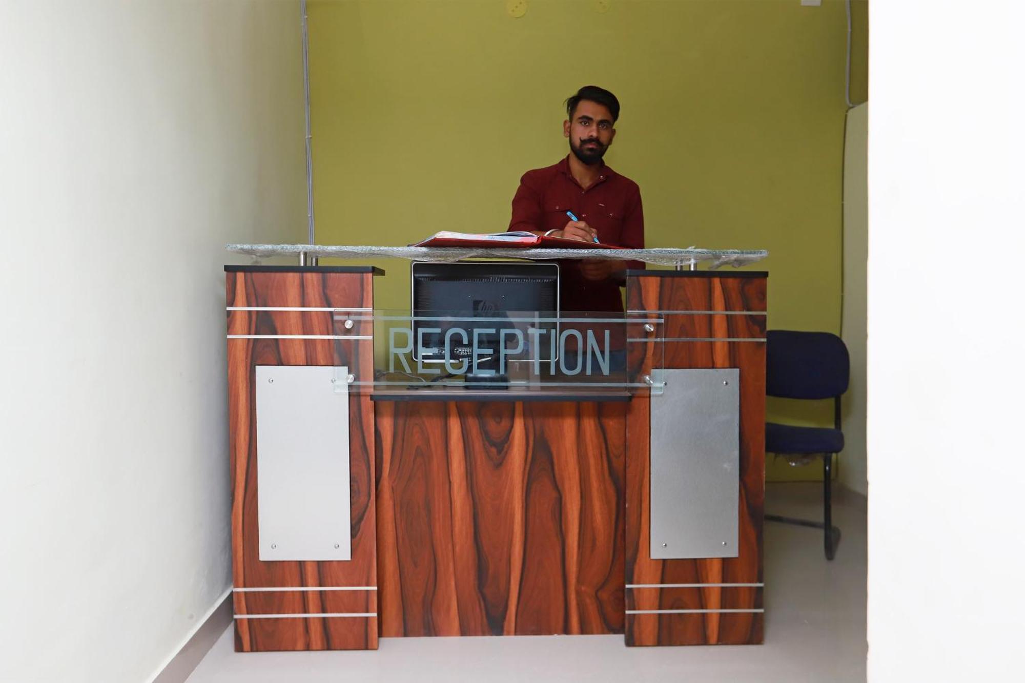 Hotel O Silverline Residency Faridabad Esterno foto